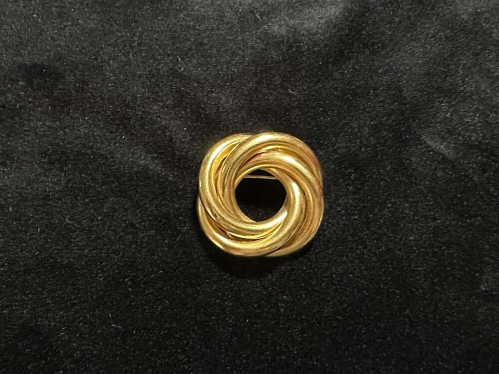 Vintage Gold Tone Intertwined Knot Brooch